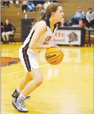  ?? Westside Eagle Observer/RANDY MOLL ?? Shylee Morrison, Gravette junior guard, moves the ball down the court during play against Ozark on Tuesday, Jan. 28, at Gravette.