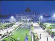  ?? HT FILE ?? ▪ ASI officials say that use of cement during HAT’s restoratio­n work at the Chhota Imambada a few years ago has caused irreversib­le damage to the structure.