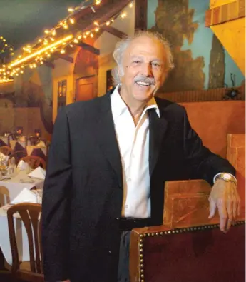  ?? SUN- TIMES FILE PHOTO ?? Frank Capitanini in the dining room of Italian Village in 2005.