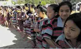  ??  ?? HONORING IBALOY Baguio City’s Ibaloy clans have been celebratin­g Ibaloy Day at a section of Burnham Park every Feb. 23 since 2009 to honor the summer capital’s original inhabitant­s.