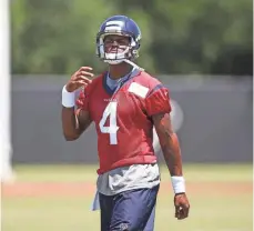  ?? TROY TAORMINA, USA TODAY SPORTS ?? Rookie quarterbac­k Deshaun Watson has impressed the Texans coaching staff, but the team plans to ease him into the role.