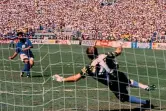  ?? GETTY IMAGES ?? Amarezza a Pasadena
Roberto Baggio sbaglia il rigore decisivo nella finale di Usa ’94 contro il Brasile