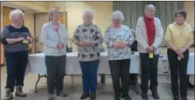  ?? Bob Henderson photo ?? Some of the group leaders and volunteers at the Peachland 50+ Activity Centre were thanked at the recent annual general meeting.They included, from left, Joanne Forsyth, ukulele; Doreen Hall, TOPS; Phyllis Papineau, Variety Singers; Barbara MacGregor,...