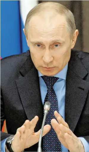  ?? Bild: SN/AP ?? Westliche Sanktionen sollen Präsident Putin für Krim-Politik strafen.