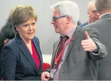  ??  ?? Nicola Sturgeon and Pat Rafferty, of Unite.