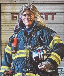  ?? COURTESY OF THE EVERETT FIRE DEPARTMENT ?? ‘IT’S A SAD DAY’: Everett firefighte­r Sue Pipitone died from occupation­al cancer.