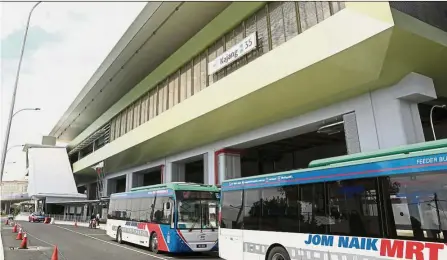  ??  ?? Station deals: The MRT station at Kajang. WCT Holdings and MRCB have been awarded contracts to build elevated stations at Kuchai Lama and Taman Naga Emas in Kuala Lumpur.