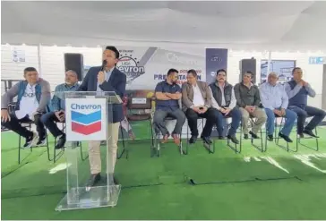  ?? FOTO: LIBERTAD MONTOYA ?? Alberto Corvera, presidente de la Liga, dio la bienvenida a los asistentes.
