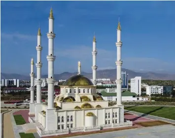 Largest mosque inaugurate­d in north | Financial Mirror (Cyprus ...