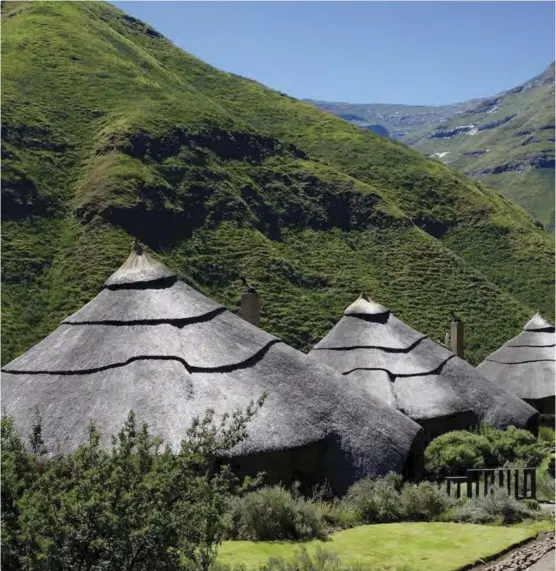  ?? ?? Such beautiful communitie­s in mountainou­s areas is a common sight in Lesotho.