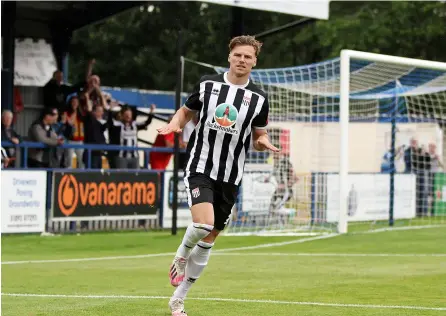 ?? PICTURES: Simon Howe ?? Cody Cooke celebrates his goal during Bath City’s victory over Tonbridge Angels