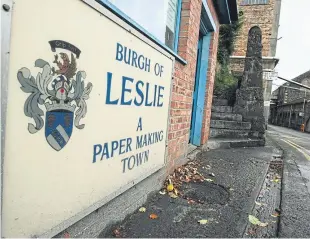  ?? Picture: Dougie Nicolson. ?? The entrance to the Sapphire mill in Leslie, which is operated by Fourstones Paper Mill.