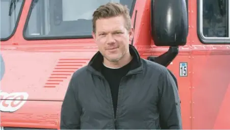  ??  ?? Tyler Florence hosts “The Great Food Truck Race”