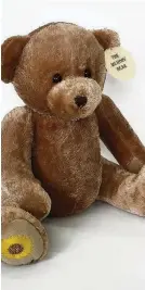  ??  ?? Memory bear A way to treasure your loved one