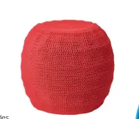  ??  ?? Pouf 60 $ IKEA