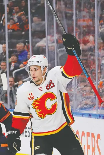  ?? PERRY NELSON/USA TODAY SPORTS ?? Flames centre Sean Monahan struggled in the faceoff circle Sunday against the Vancouver Canucks and will look to bounce back Tuesday when Calgary hosts the Chicago Blackhawks.