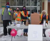  ??  ?? Chuck Clark, Randi Evans, Rachel Truant and Heidi Slyngbom of the Peachland Recovery Task Force were ready to hand out free hot chocolate Sunday.