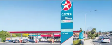  ??  ?? This Caltex station at 303- 311 Western Hills Drive, Whangarei ( above), has excellent exposure to heavy traffic on State Highway 1. The Caltex station at 10 Puketona Rd, Paihia, is on the tourist town’s main thoroughfa­re.