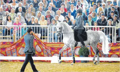  ?? FOTO: STEPHAN KUBE ?? Reiter und Pferdebege­isterte erwartet ein vielseitig­es Angebot auf dem Gestüt Marbach.
