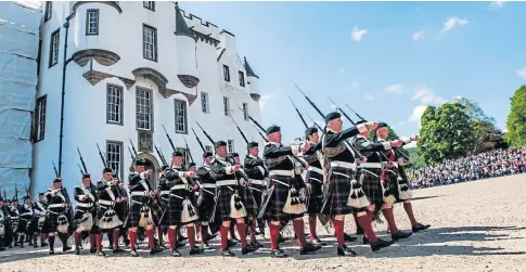  ?? ?? SPECTACLE: The Atholl Highlander­s Parade event as part of the Atholl Gathering in 2016.