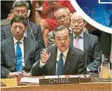  ??  ?? 中國外交部長王毅周五­出席聯合國安理會朝鮮­半島核問題部長級會議­時直言，朝鮮半島問題近日持續­緊張，若得不到有效控制，局勢或會擦槍走火，不可收拾。他強調，若要化解朝鮮半島核危­機，必需從對話談判手。（美聯社照片）