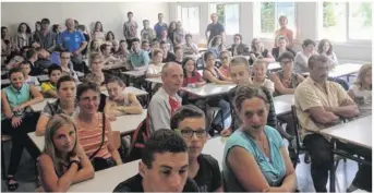  ??  ?? Soixante élèves ont assisté à l’assemblée générale.