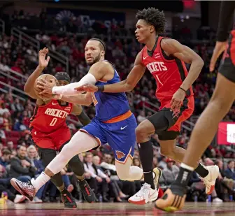  ?? ?? P OI N T S TA K EN
Brunson has become an even more explosive scorer this season, averaging 27.6 points per game—with his first career 50-point outing—before the All-star break.