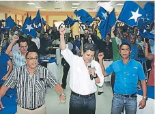  ??  ?? EVENTO. El presidente Juan Orlando Hernández participó en la preconvenc­ión en Comayagua.