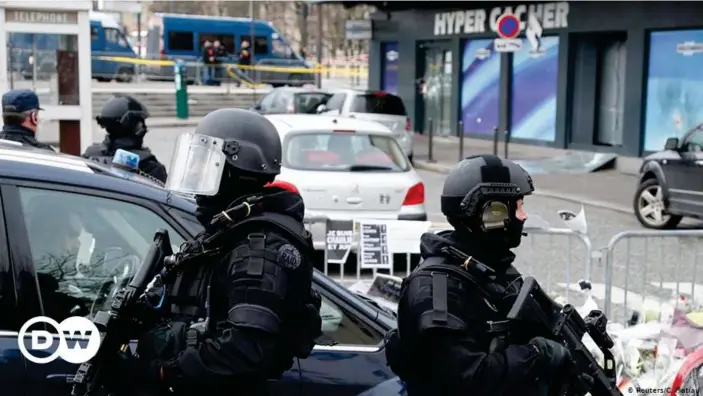  ??  ?? The attack on the kosher supermarke­t happened two days after the Charlie Hebdo attack