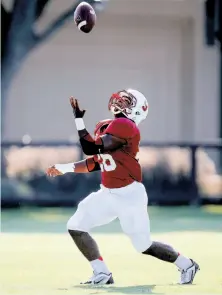  ?? Michael Macor / The Chronicle ?? Barry Sanders appeared in 12 games for Stanford last season, when he had five carries, four receptions — including one in the Rose Bowl — and seven punt returns.