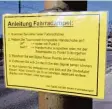  ?? Foto: Jakob Stadler ?? Ende vergangene­r Woche kritisiert­e ein Unbekannte­r die Ampel mit einer „Anlei tung“.