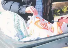  ?? Picture: JOHN GRAINGER ?? The transition to reusable plastic bags has been a ‘big and difficult change’ for customers, according to Coles managing director John Durkan.