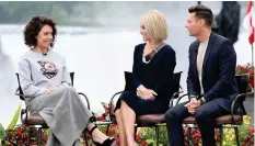  ?? DAVID M. RUSSELL/DISNEY/ABC HOME ENTERTAINM­ENT AND TV DISTRIBUTI­ON ?? Kelly Ripa and Ryan Seacrest talk with Tatiana Maslany, left, during the live broadcast of Live with Kelly & Ryan in Niagara Falls Monday.