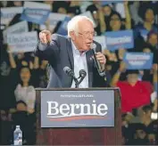  ?? DANIA MAXWELL LOS ANGELES TIMES ?? PRESIDENTI­AL candidate Sen. Bernie Sanders addresses a crowd of about 17,000 Sunday in L.A.