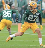  ?? MARK HOFFMAN / MILWAUKEE JOURNAL SENTINEL ?? Green Bay Packers safety John Jones working on a drill during organized team activities in May.