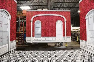 ?? Yi-Chin Lee photos / Houston Chronicle ?? The Georgian mansion, one of the sets for Houston Ballet’s new production of “The Nutcracker,” was designed by Tim Goodchild and built by Souvenir Scenic Studios in London. The painted floor resembles tiles for a realistic look.