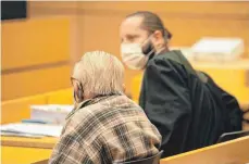  ?? FOTO: NICOLAS ARMER/DPA ?? Der 92-jährige Angeklagte im Landgerich­t Würzburg.