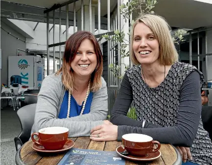  ?? MARTIN DE RUYTER/NELSON MAIL ?? Susannah Anderson, left, and Shannan Scott are part of a fertility support group.