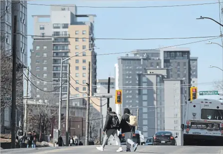  ?? DAVID BEBEE WATERLOO REGION RECORD ?? Highrise buildings on King Street near the intersecti­on of Columbia Street in Waterloo on Monday. Developers are trying to build more like them.