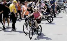  ??  ?? Una gran fiesta se vivió este domingo al sur de la ciudad con el tradiciona­l Festival de Ciclismo Bananero.