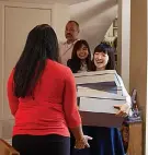  ?? Netflix ?? ■ Marie Kondo, left, appears in “Tidying Up With Marie Kondo.”