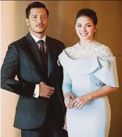  ?? PIC BY NUR ADIBAH AHMAD IZAM ?? Fattah Amin (left) and Nur Fazura Sharifuddi­n star in ‘Hero Seorang Cinderella’.