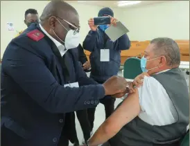  ?? Photo: Eveline de Klerk ?? Get the jab… Fisheries minister Derek Klazen got vaccinated on Thursday to encourage the fishing industry to get the jab too.