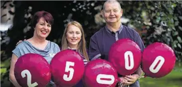  ??  ?? Isla-Jane Reid, centre, from Huntly, has written a poem about the tribulatio­ns of dementia