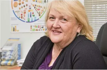  ?? Photo: Nev Madsen ?? PROUD ACHIEVEMEN­T: Lynne McCleary from AH Diabetes in Toowoomba has been named Credential­led Diabetes Educator of the Year for Queensland.