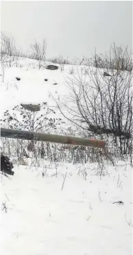  ?? // REUTERS ?? Tanque ucraniano destruido cerca de Avdíivka, en Donetsk