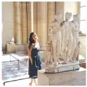  ??  ?? Visiting museums and jogging around the Eiffel Tower are some of the favorite activities Heart Evangelist­a and boyfriend Sen. Chiz Escudero did in Paris, France