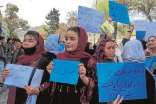  ?? // EFE ?? Profesores, estudiante­s y activistas protestan en Kabul
