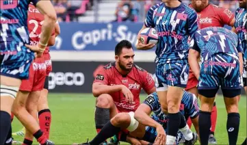  ?? (Photo AFP) ?? A l’image de Sétiano, le RCT a mis un genou à terre à Paris. Il doit tout de suite se relever...