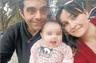  ?? CEDOC PERFIL ?? BUSCADOS. Sergio Maydana y Flavia Rodríguez tienen una beba de cinco meses.